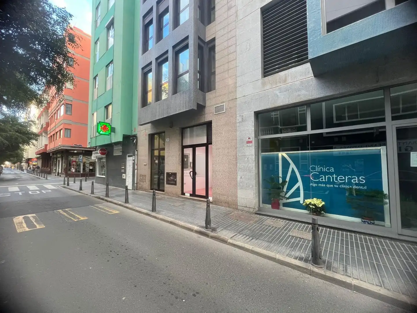 Vista exterior de Local de alquiler en Las Palmas de Gran Canaria