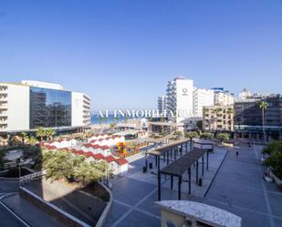 Vista exterior de Pis en venda en  Cádiz Capital amb Terrassa