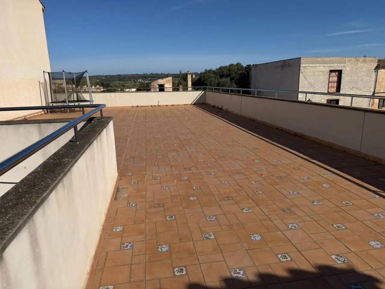 Terrasse von Garage zum Verkauf in Petra