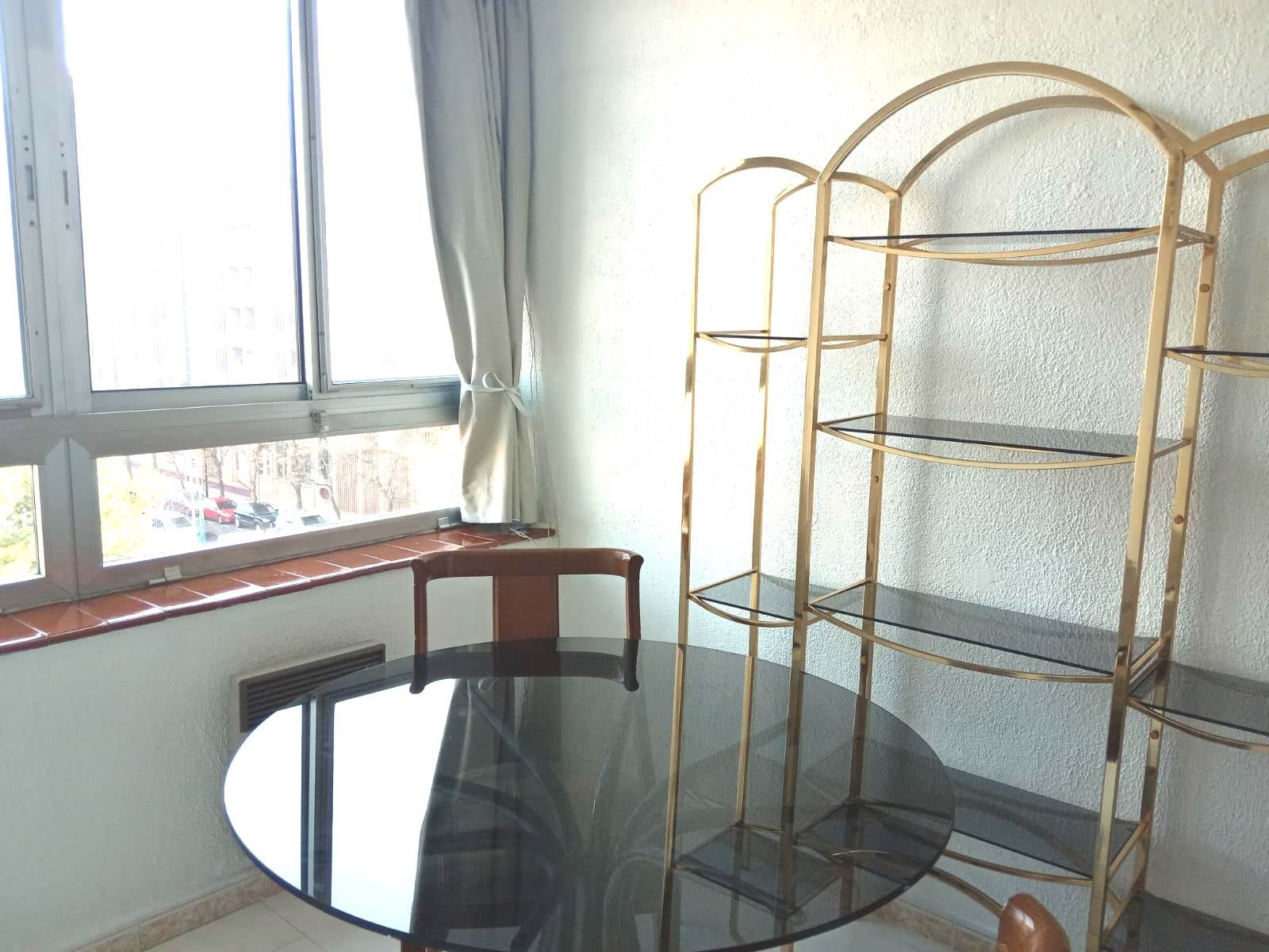 Bedroom of Flat to rent in  Zaragoza Capital  with Heating, Furnished and Oven