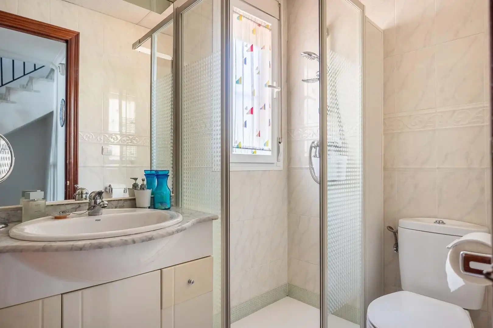 Bathroom of Detached homes for sale in Mairena del Aljarafe  with Air Conditioner, Private garden and Terrace