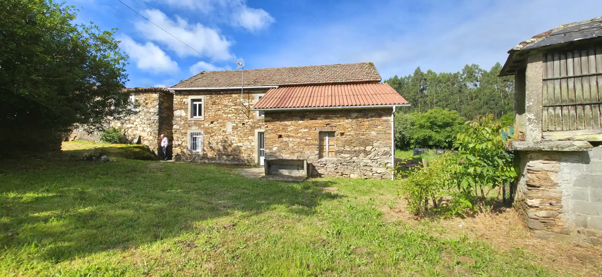 Vista exterior de Finca rústica en venda en Cerdido amb Jardí privat i Traster