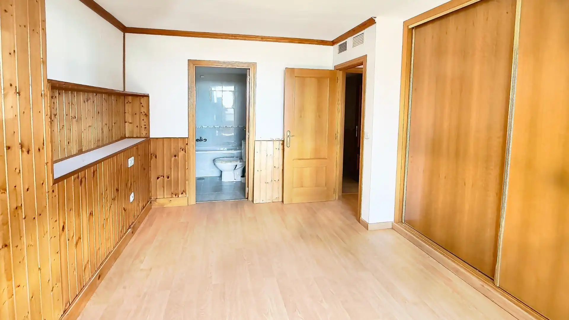 Piso en venta en Benidorm con Aire acondicionado, Jardín privado y Terraza