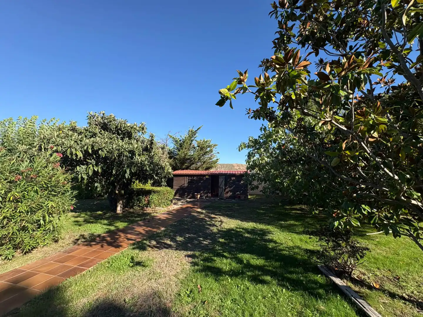 Jardín de Terreno en venta en Albelda de Iregua