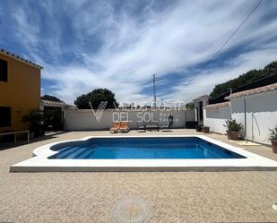 Exterior view of House or chalet for sale in Vélez-Málaga  with Air Conditioner, Heating and Terrace