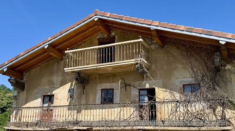 CASA DE PIEDRA PARA REFORMAR EN EL CENTRO DE VILLACARRIEDO, imatge 2
