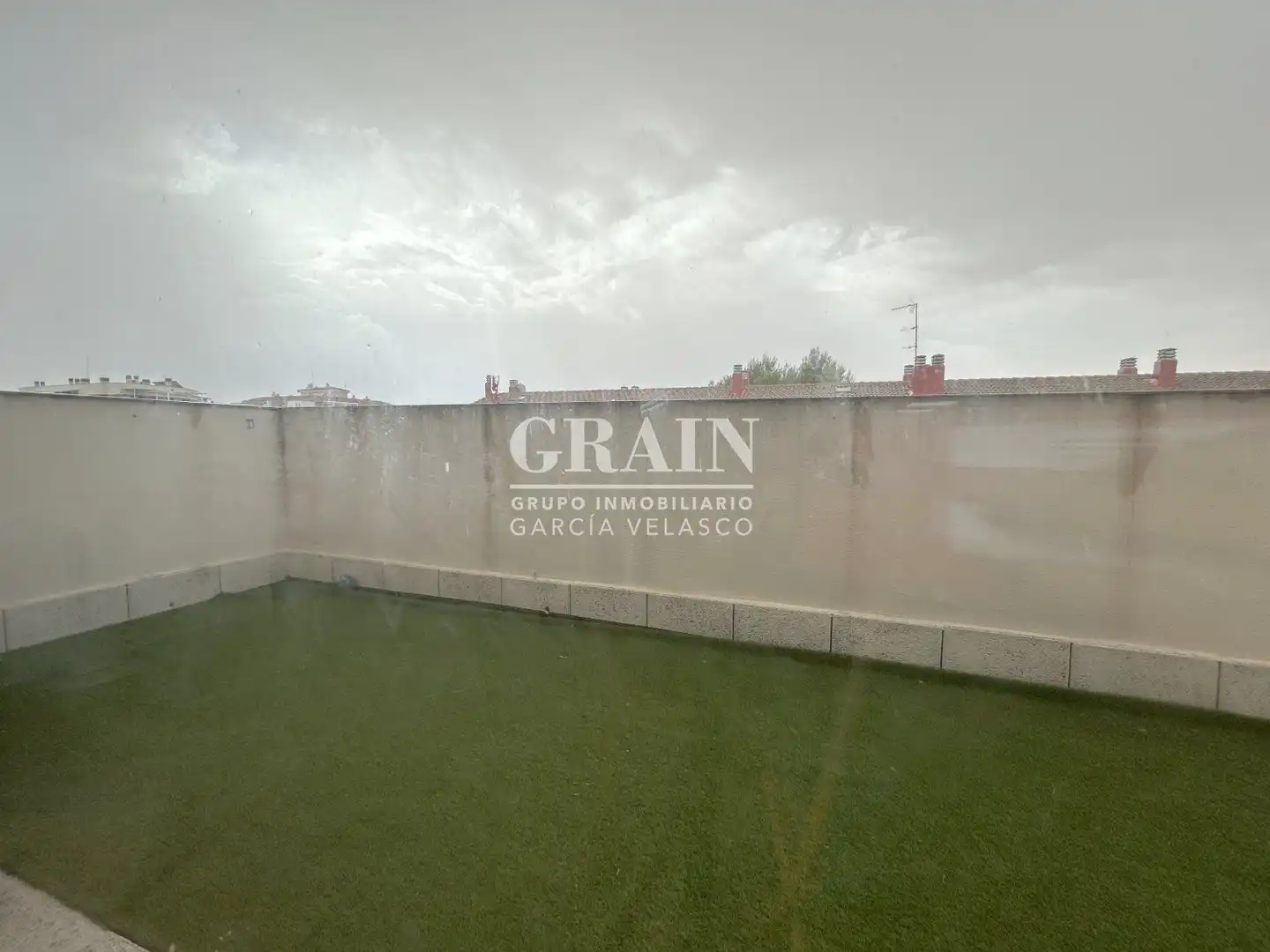 Jardín de Piso de alquiler en Albacete con Calefacción, Terraza y Piscina
