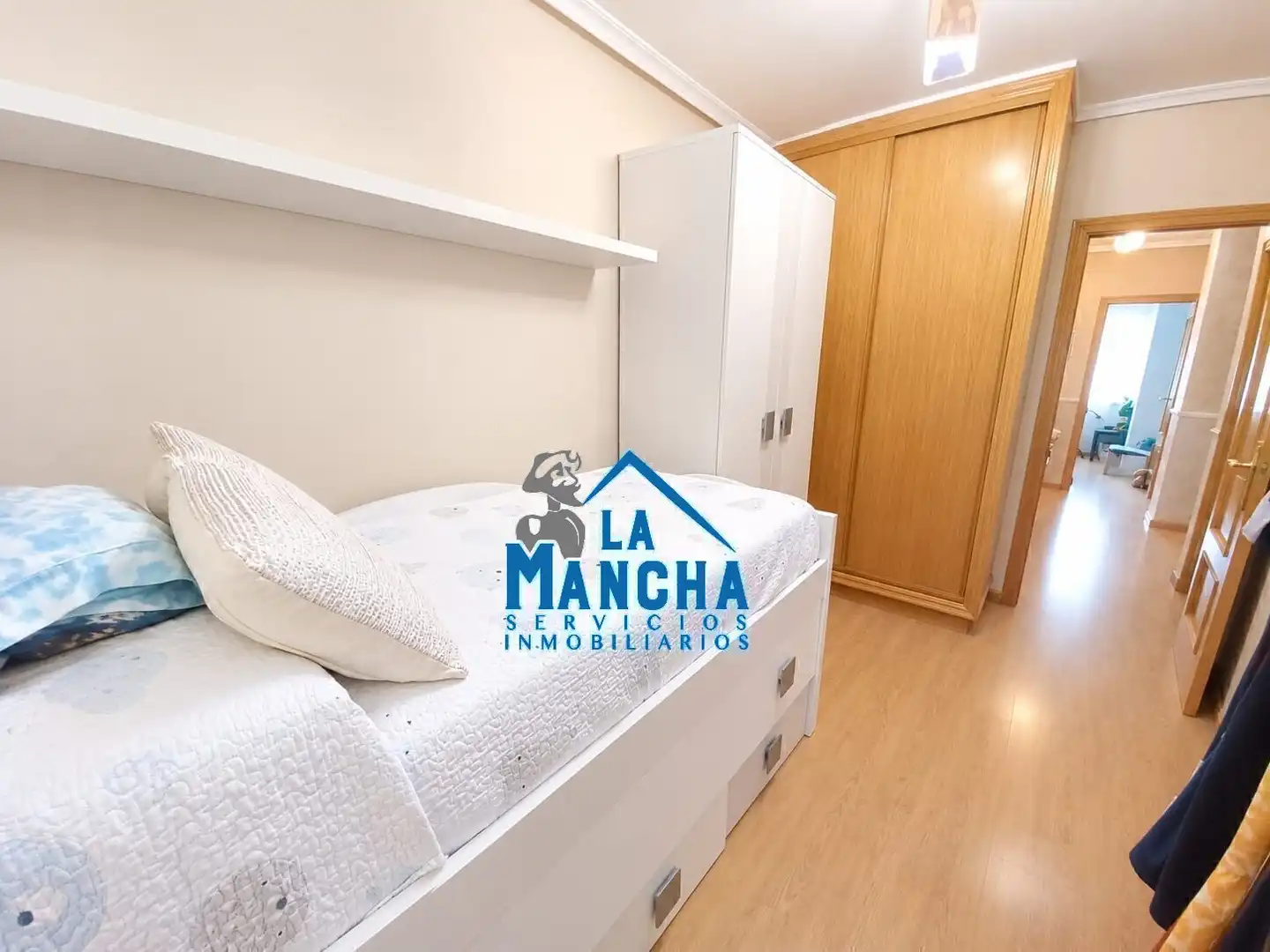 Bedroom of Flat for sale in Albacete  with Heating, Storage room and Furnished