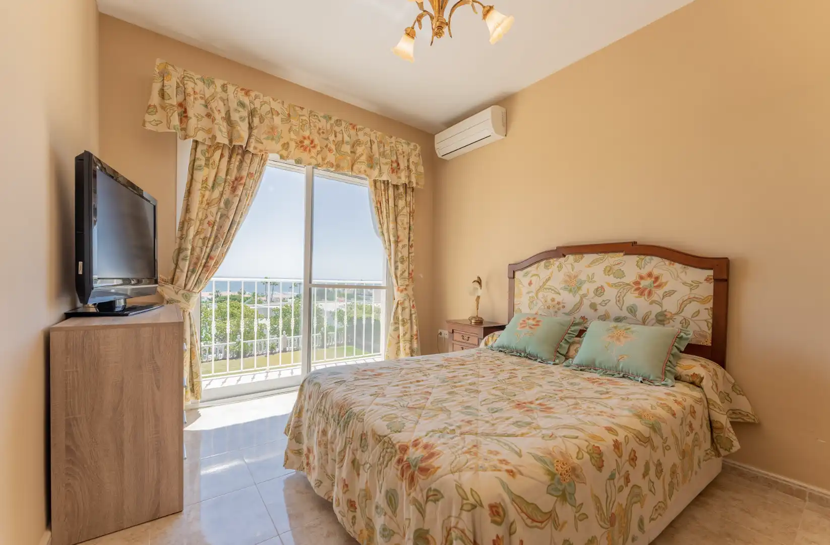 Chalet con terraza en venta en Calle los Hibiscus 10, imagen 8