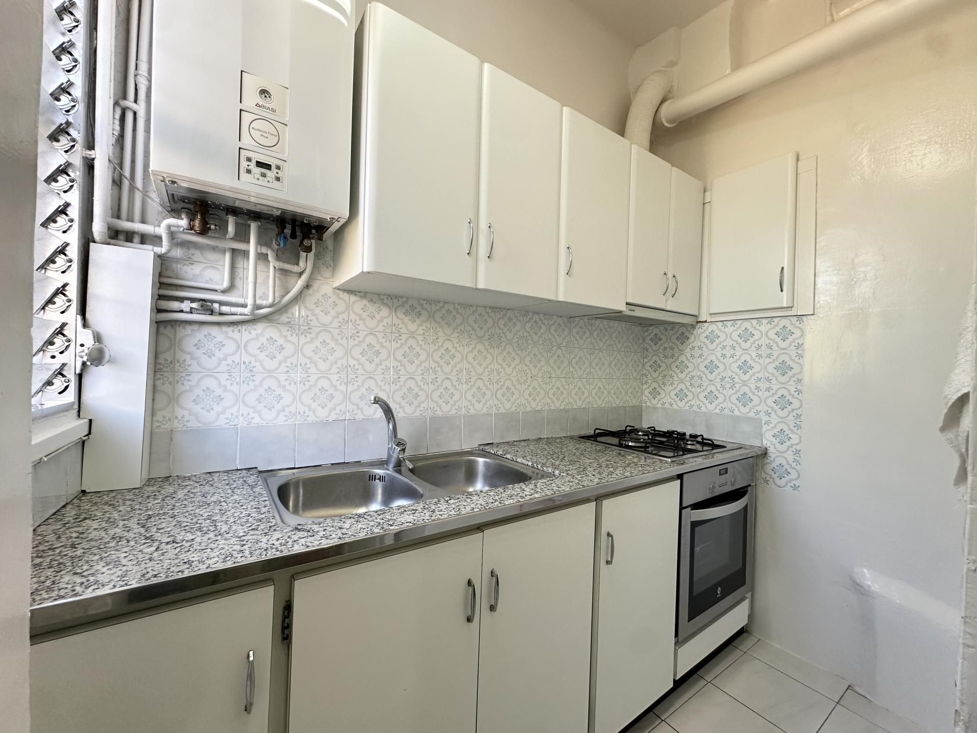 Cocina de Piso en venta en Manresa con Calefacción