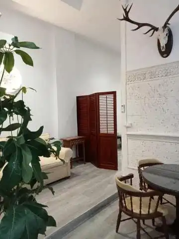 Study for rent in Sevilla  with Air Conditioner and Furnished