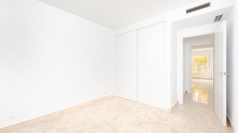 Photo 3 of Flat to rent in Esteban Palacios, 6, Conde Orgaz - Piovera, Madrid