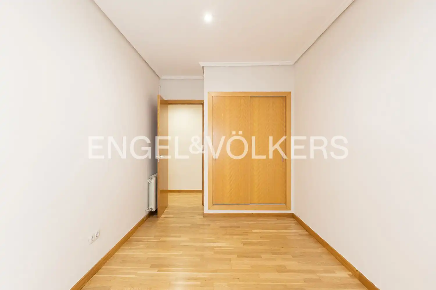 Piso en venta en Valencia con Aire acondicionado, Calefacción y Balcón