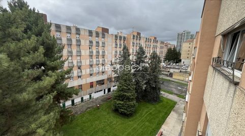 Foto 5 de Piso en venta en Plaza Monasterios de Navarra, San Juan, Pamplona / Iruña