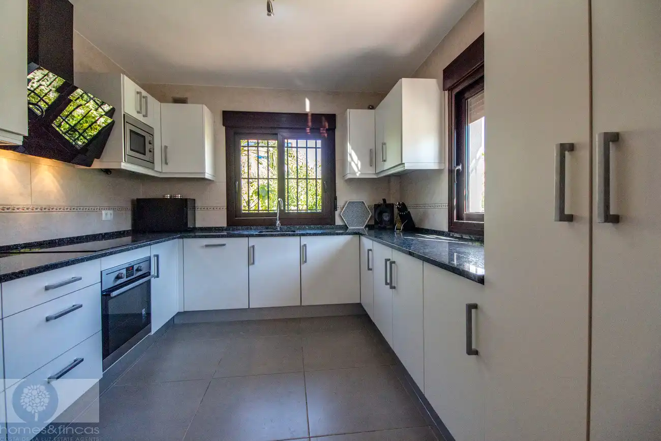 Kitchen of Houses for sale in Ayamonte  with Air Conditioner, Private garden and Terrace