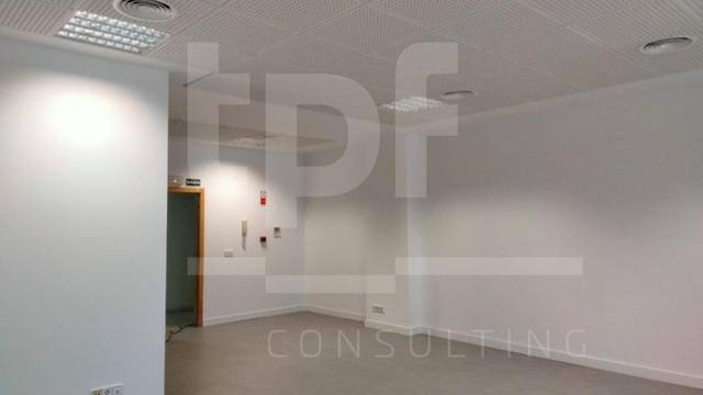 Oficina en Alquiler en De Narcís Monturiol en Parc Tecnològic