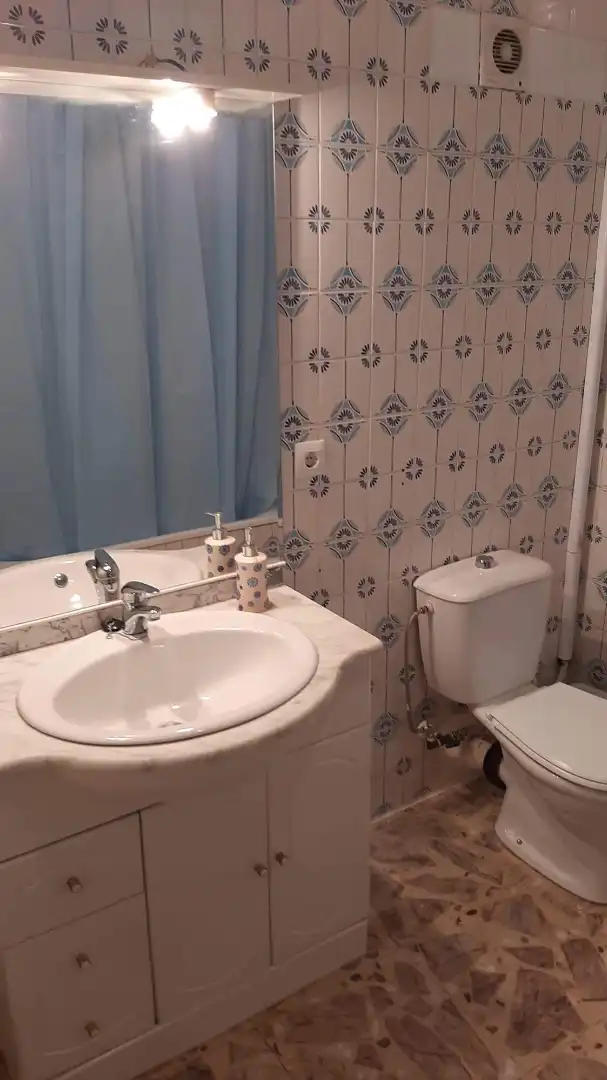 Baño de Piso en venta en Puebla de la Calzada con Amueblado