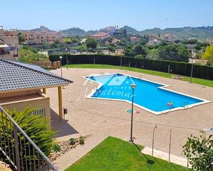 Piscina de Pis de lloguer en Águilas amb Aire condicionat, Terrassa i Moblat