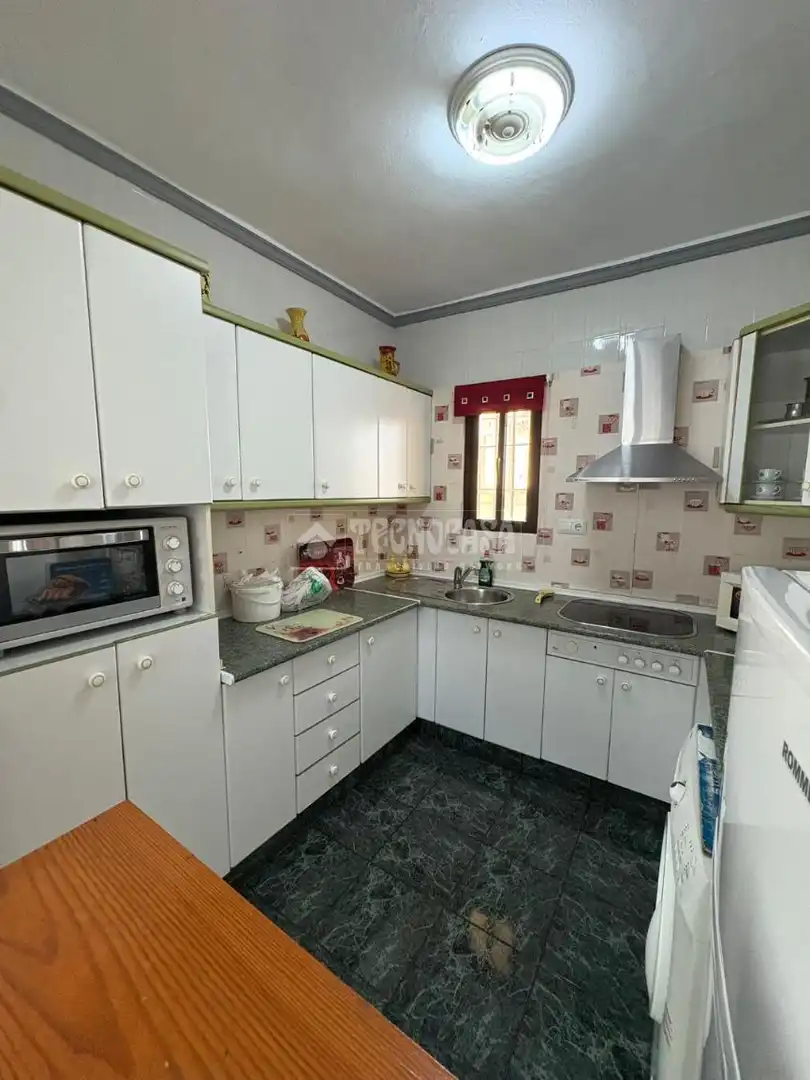 Cocina de Piso de alquiler en Nerja con Aire acondicionado y Balcón