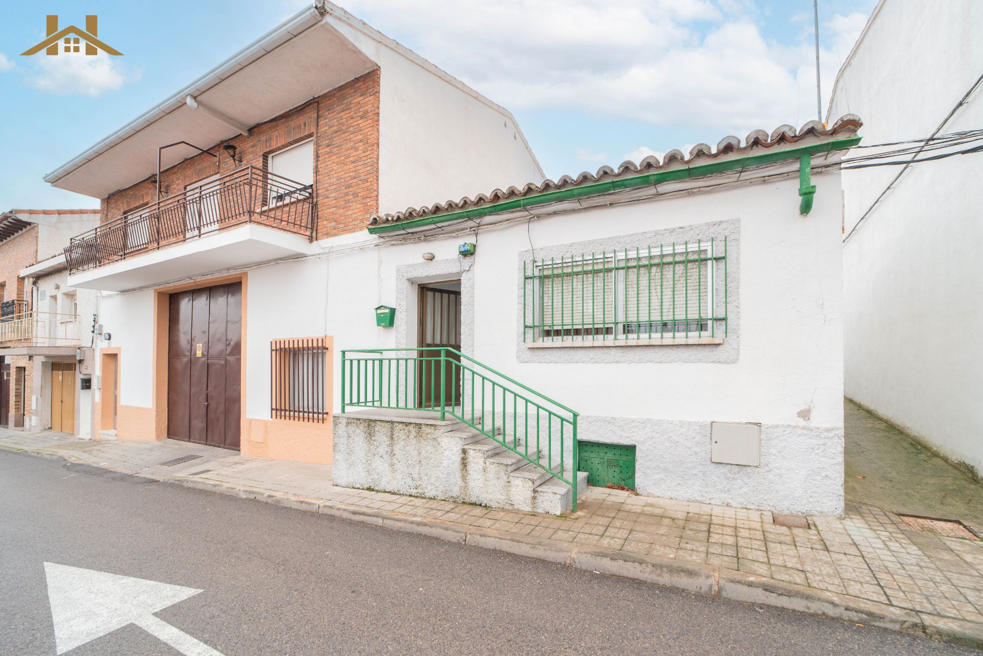 Exterior view of Single-family semi-detached for sale in Navalcarnero  with Heating, Private garden and Terrace