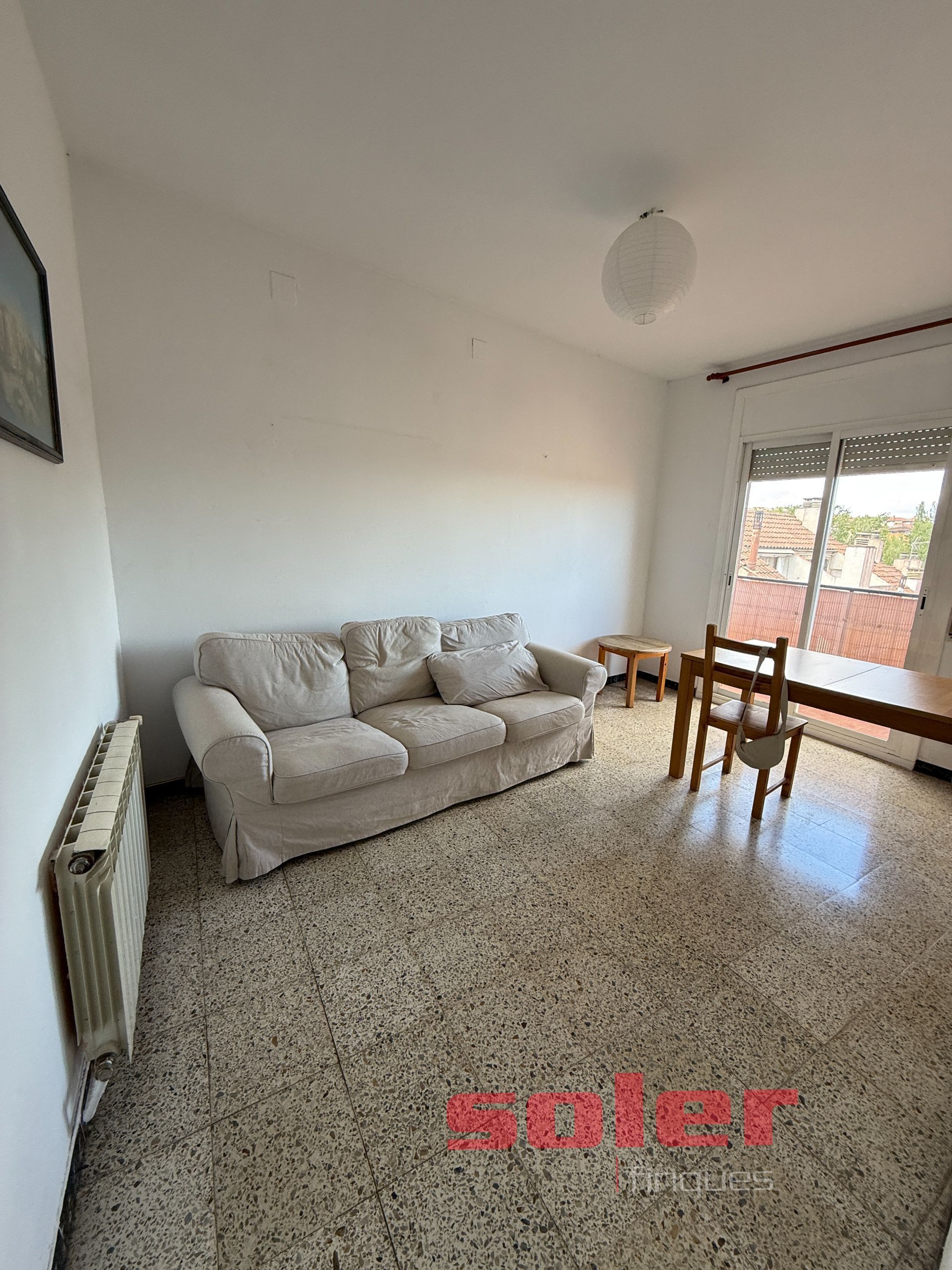 Sala d'estar de Pis en venda en Sant Cugat del Vallès