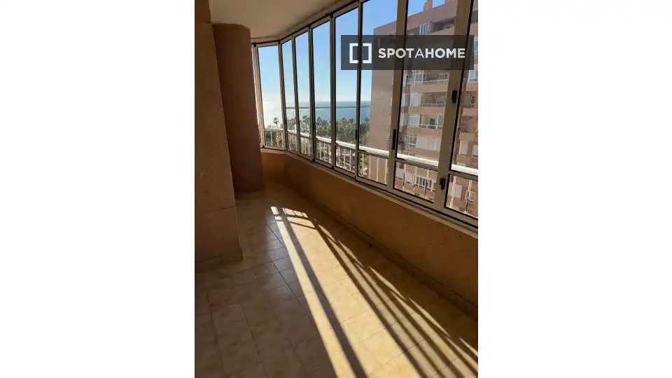 Habitación de Piso para compartir en Pulpí con Aire acondicionado, Terraza y Amueblado