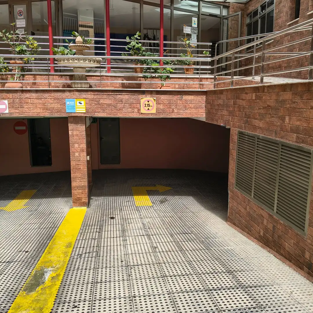 Parking de Piso en venta en Isleta - Puerto - Guanarteme