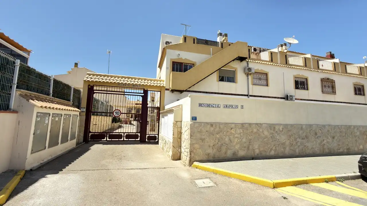 Reihenhaus zum Verkauf in Orihuela Costa, imagen 2