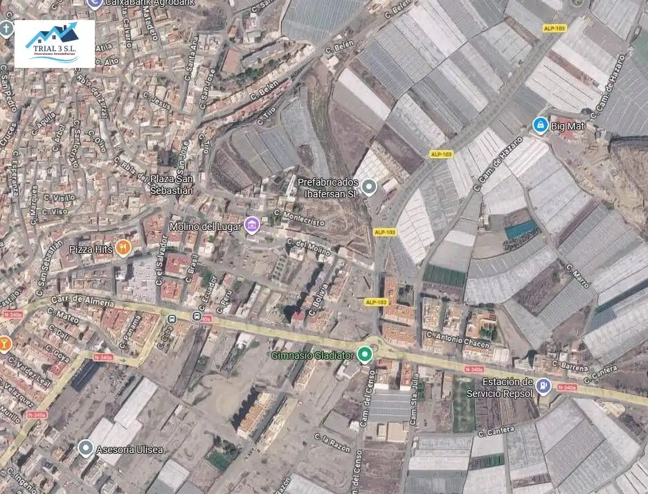 Vista exterior de Piso en venta en Adra