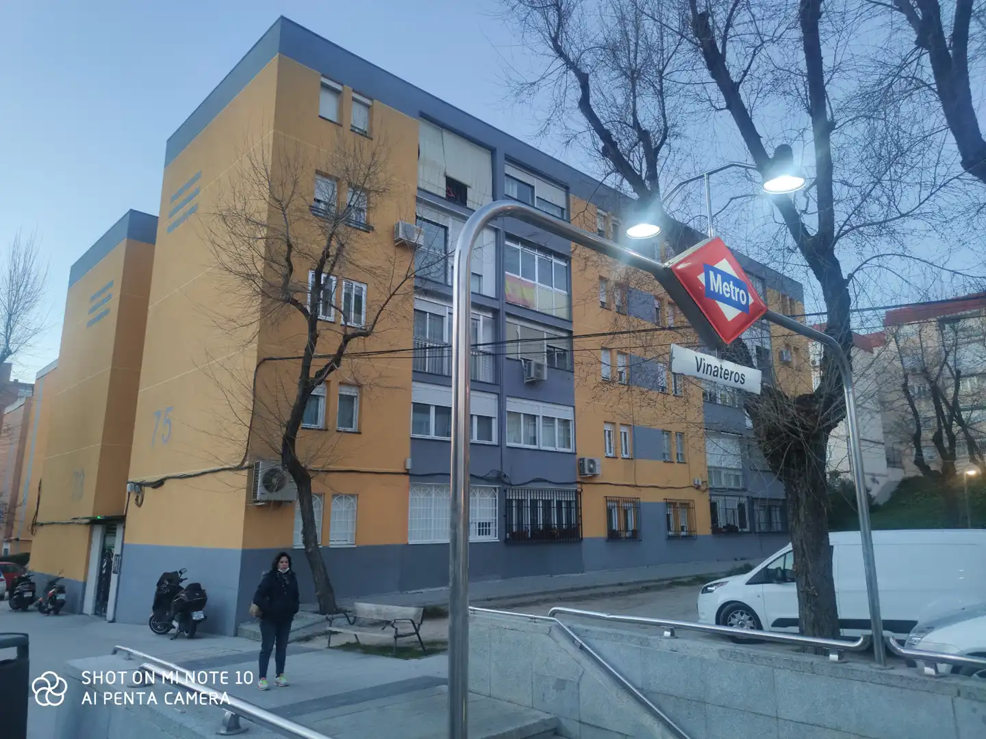 Vista exterior de Piso de alquiler en Madrid con Calefacción, Parquet y Amueblado