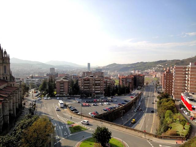 Dúplex en Venta en Juan XXIII S S Plaza en Zurbaran