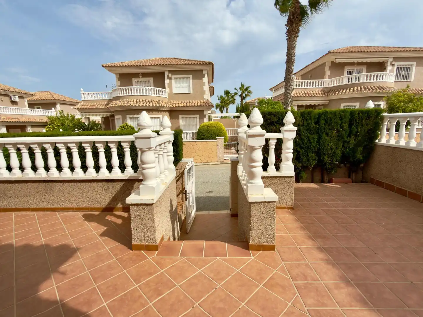 Jardí de Casa o xalet en venda en Torrevieja amb Aire condicionat, Jardí privat i Terrassa