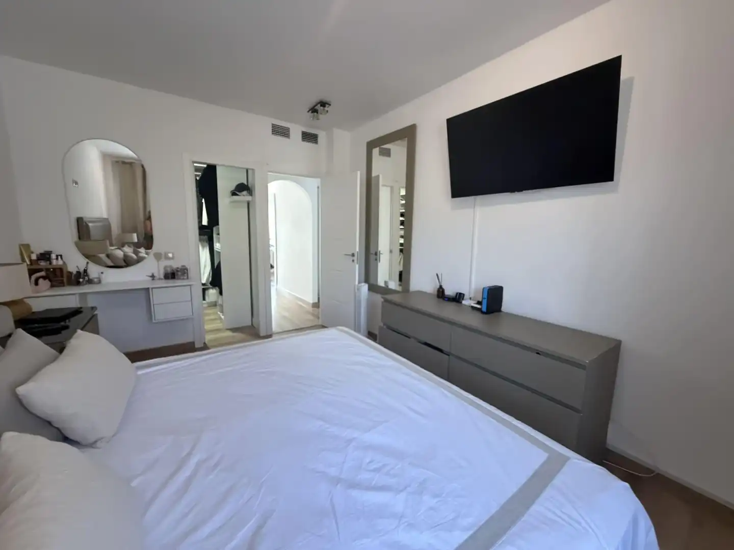 Casa aparellada amb piscina en venda a Santangelo, imagen 15