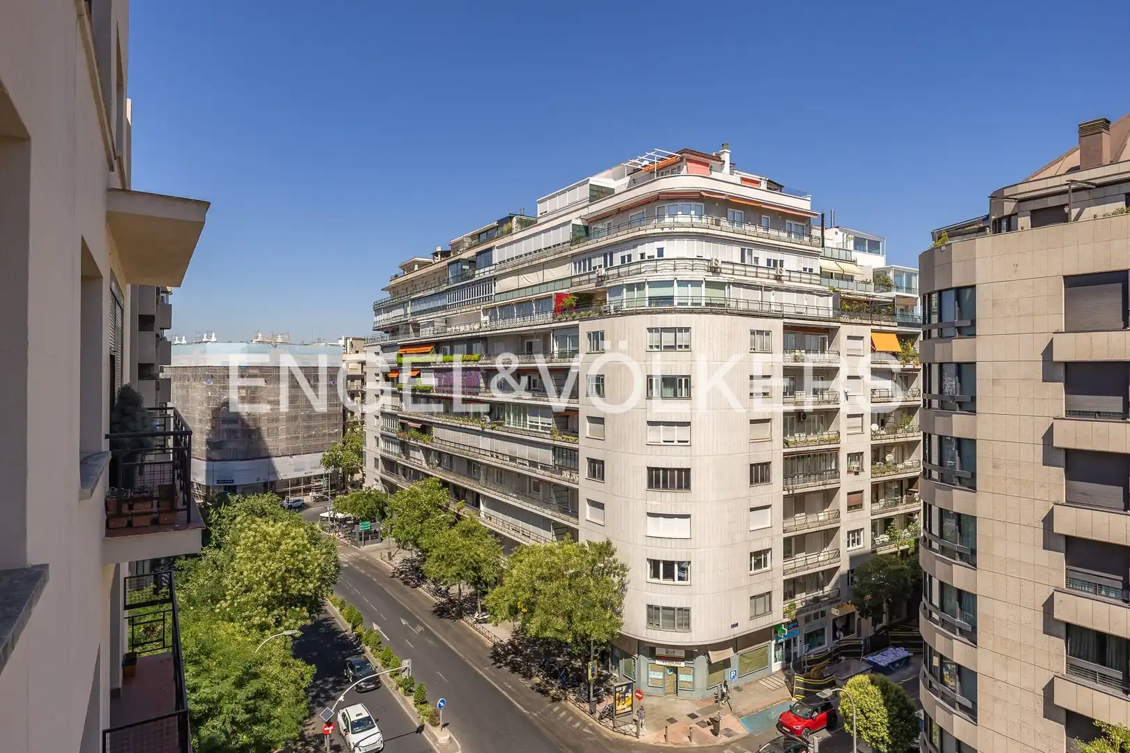 Vista exterior de Pis en venda en Madrid amb Aire condicionat, Calefacció i Parquet