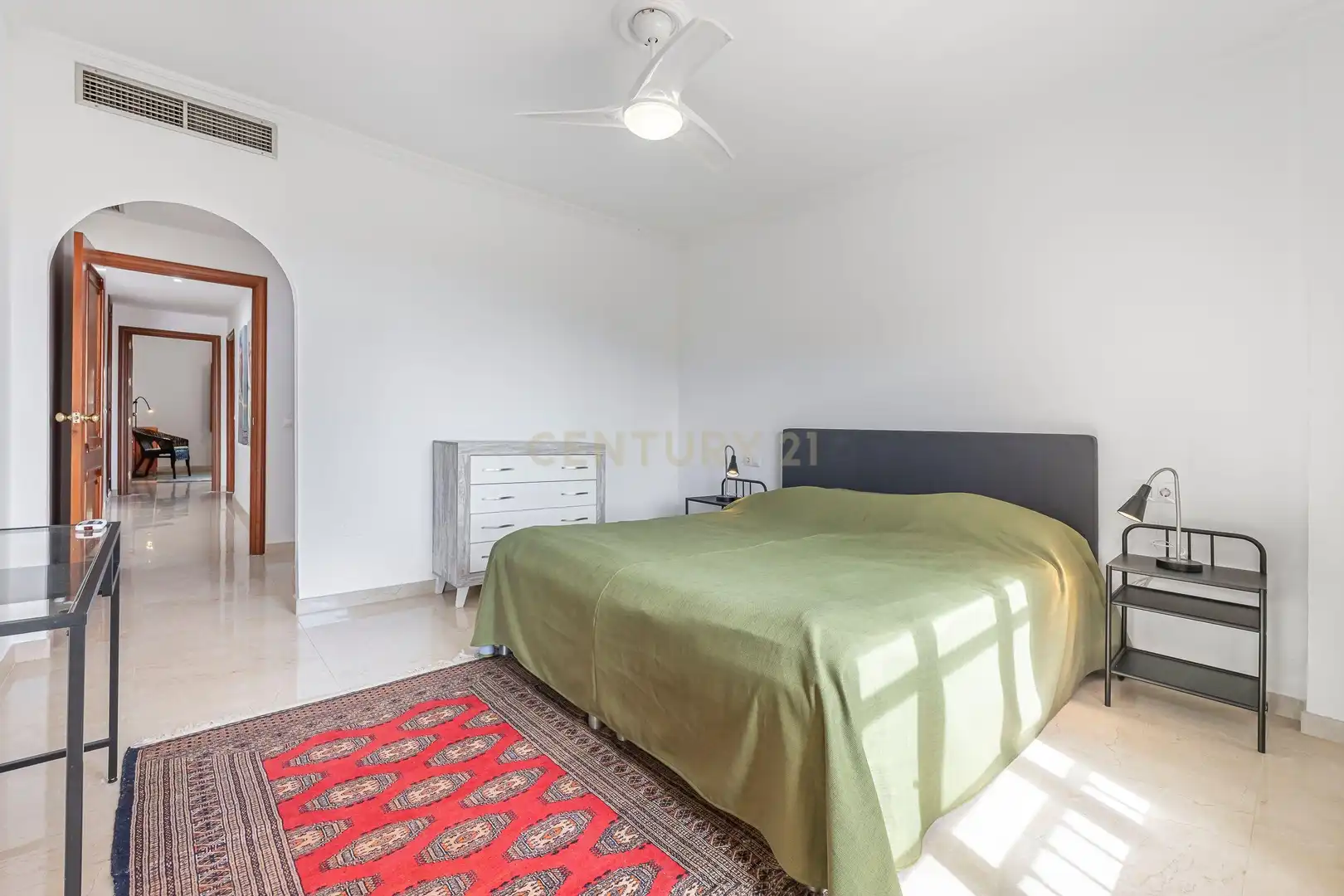Apartamento con piscina en venta en La Duquesa, imagen 23