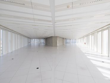 Oficina amb ascensor de lloguer a Plaça d'Ernest Lluch