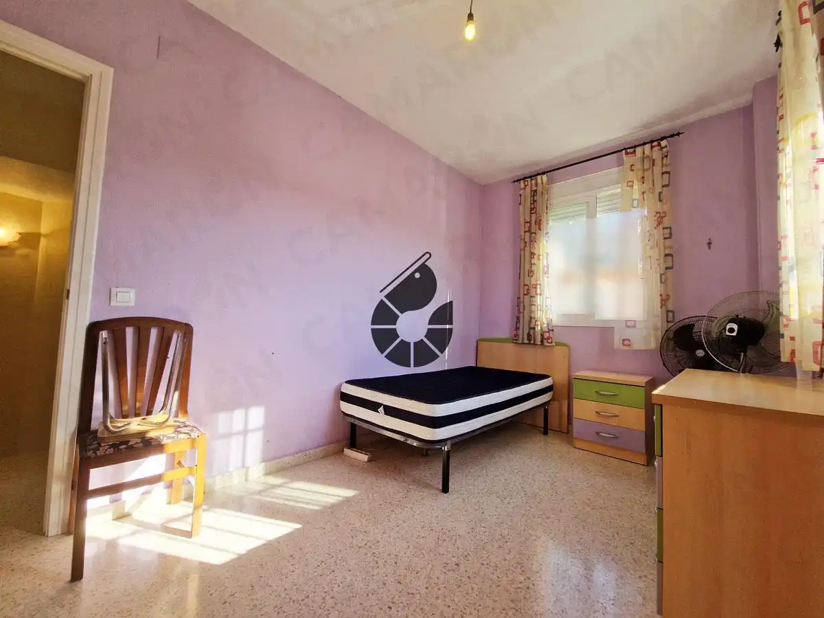 Habitación de Casa adosada en venta en Coria del Río con Terraza