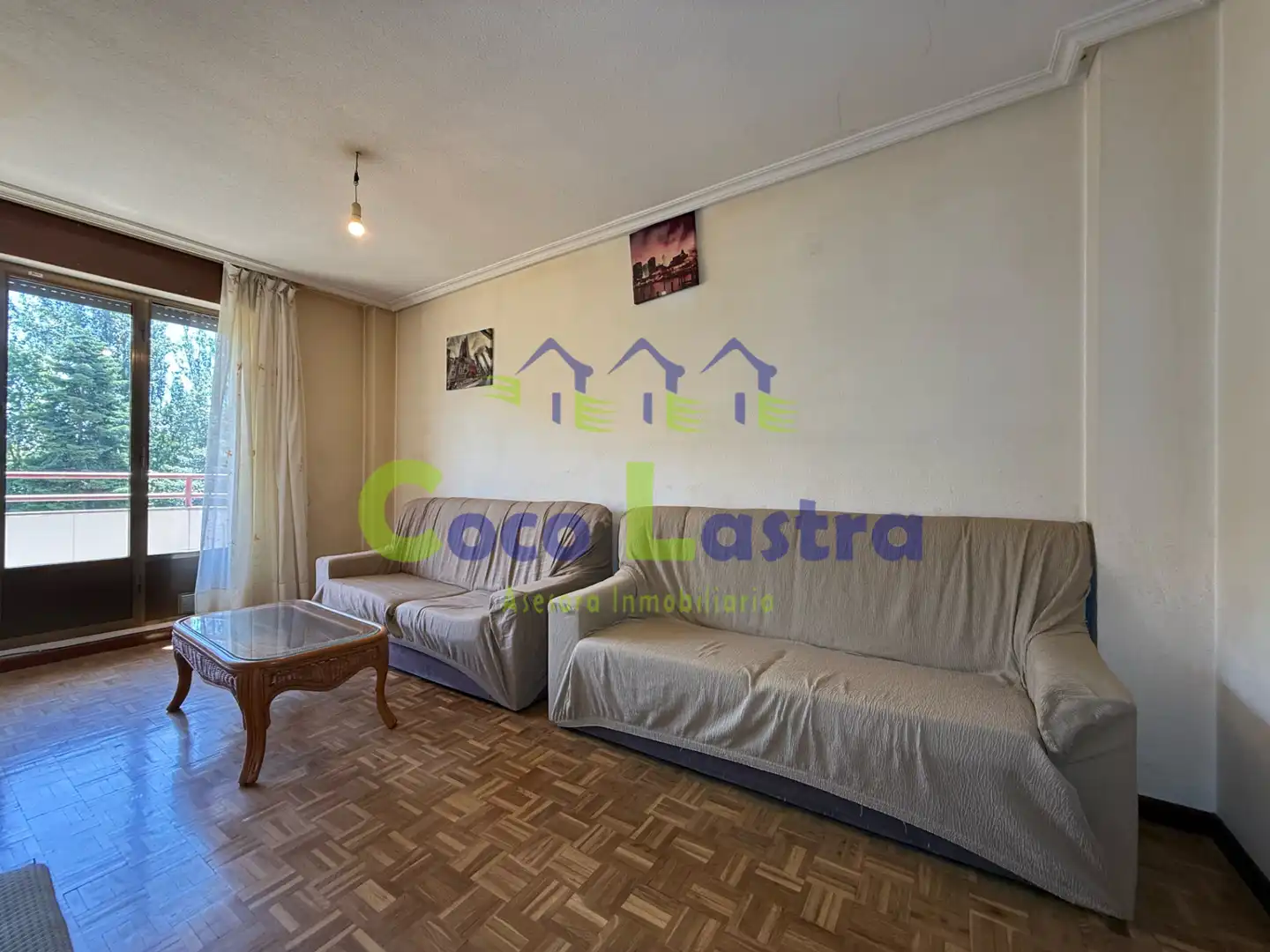 Wohnzimmer von Wohnungen zum Verkauf in Salamanca mit Heizung, Parkett und Balkon