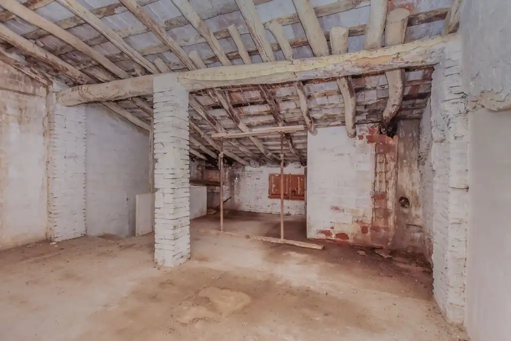 Casa adosada en venta en Tivenys