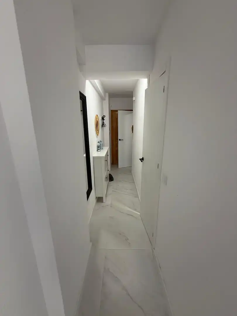 Apartment for sale in Calle del Ancla, imagen 3