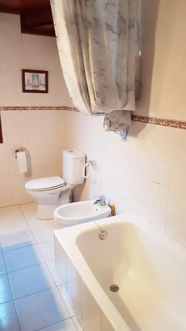 Baño de Casa o chalet en venta en Hazas de Cesto con Calefacción, Jardín privado y Terraza
