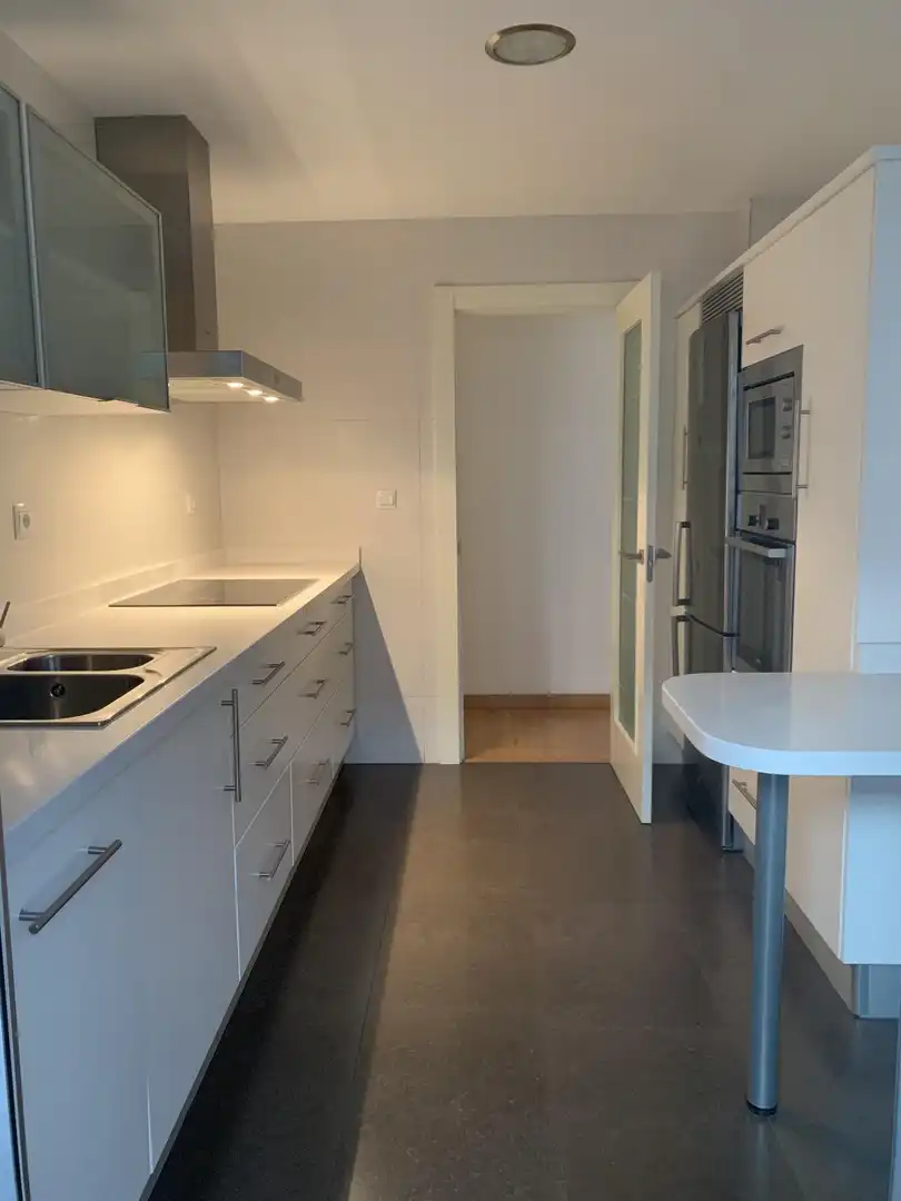 Kitchen of Flat for rent in Granada  with Air Conditioner, Heating and Terrace