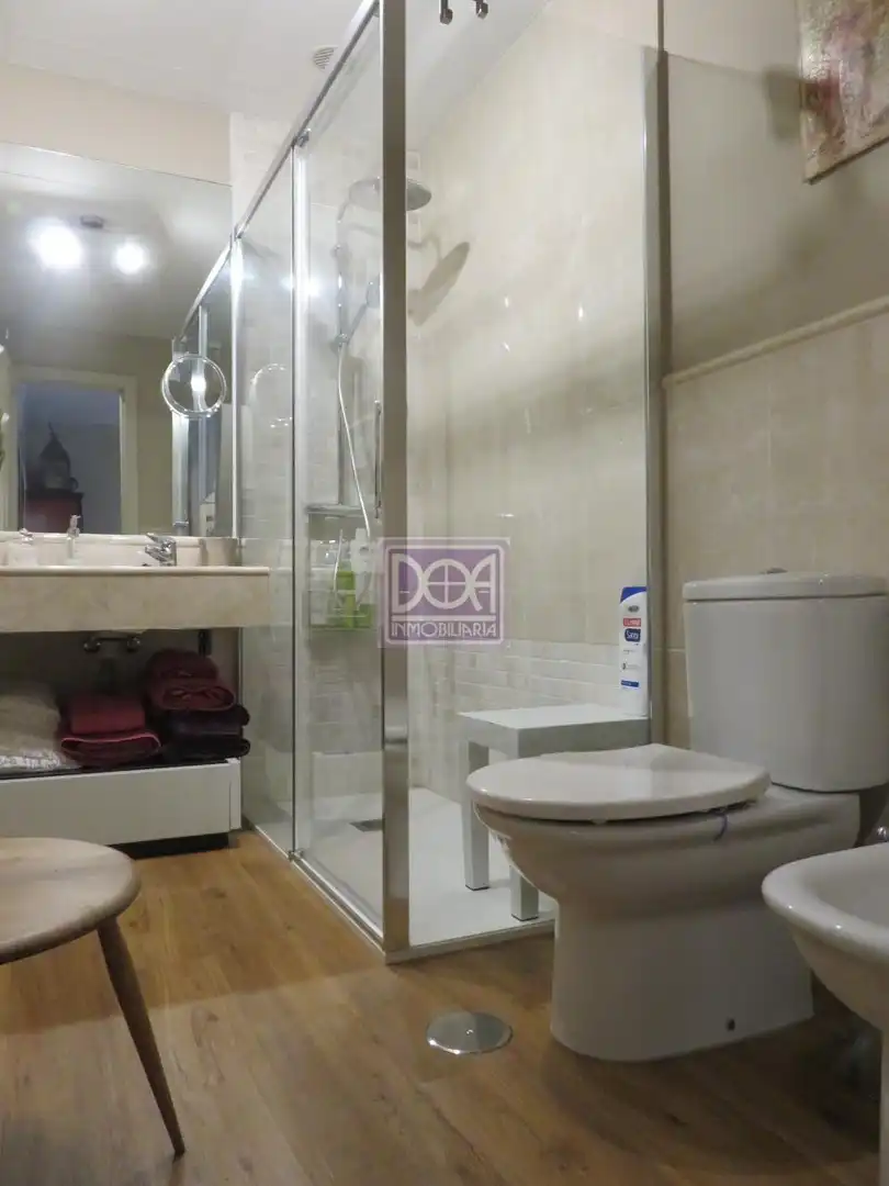 Bathroom of Apartments for sale in Mondariz-Balneario  with Air Conditioner, Heating and Storage room