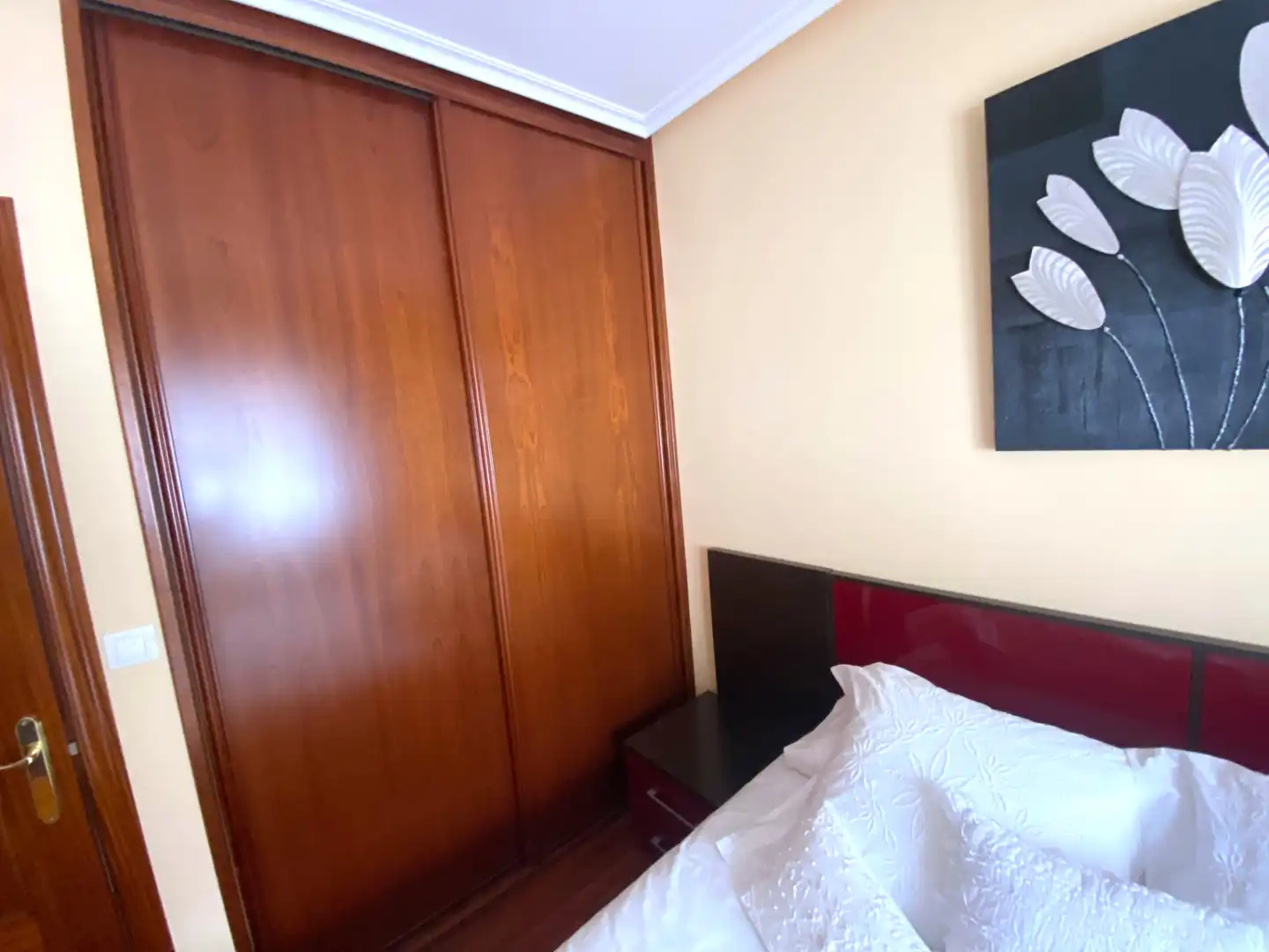 Bedroom of Houses for sale in Castro-Urdiales  with Heating, Private garden and Parquet flooring