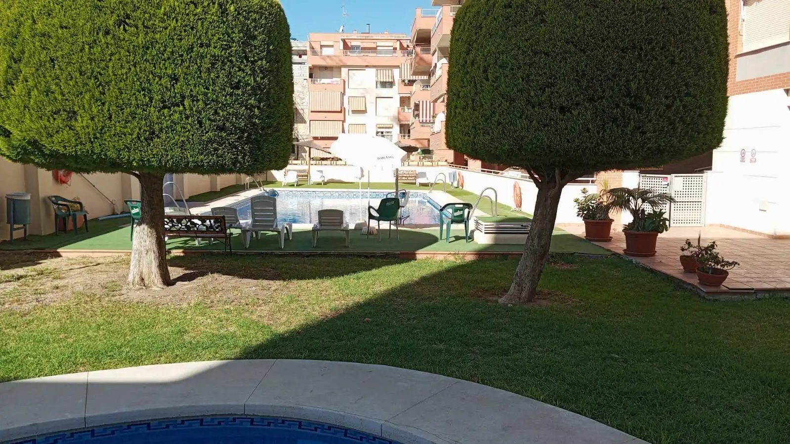 Piscina de Apartamento de alquiler en Vélez-Málaga con Aire acondicionado, Calefacción y Piscina comunitaria