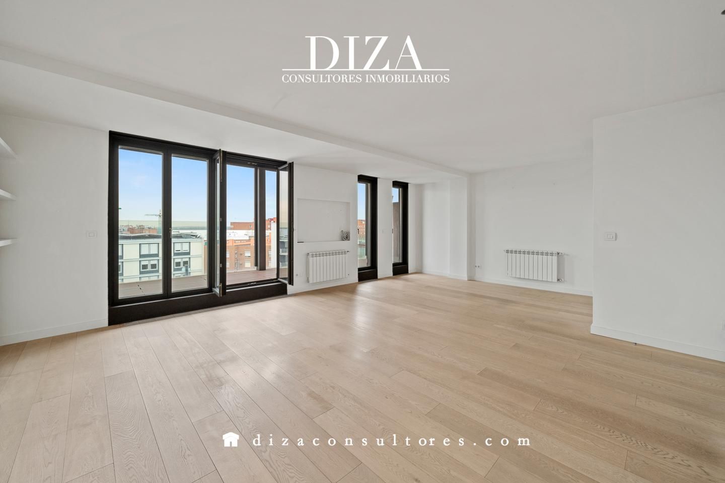 Exterior view of Flat for sale in  Madrid Capital