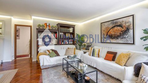 Foto 4 de Piso en venta en Calle de Alfredo Marqueríe, La Paz, Madrid Capital