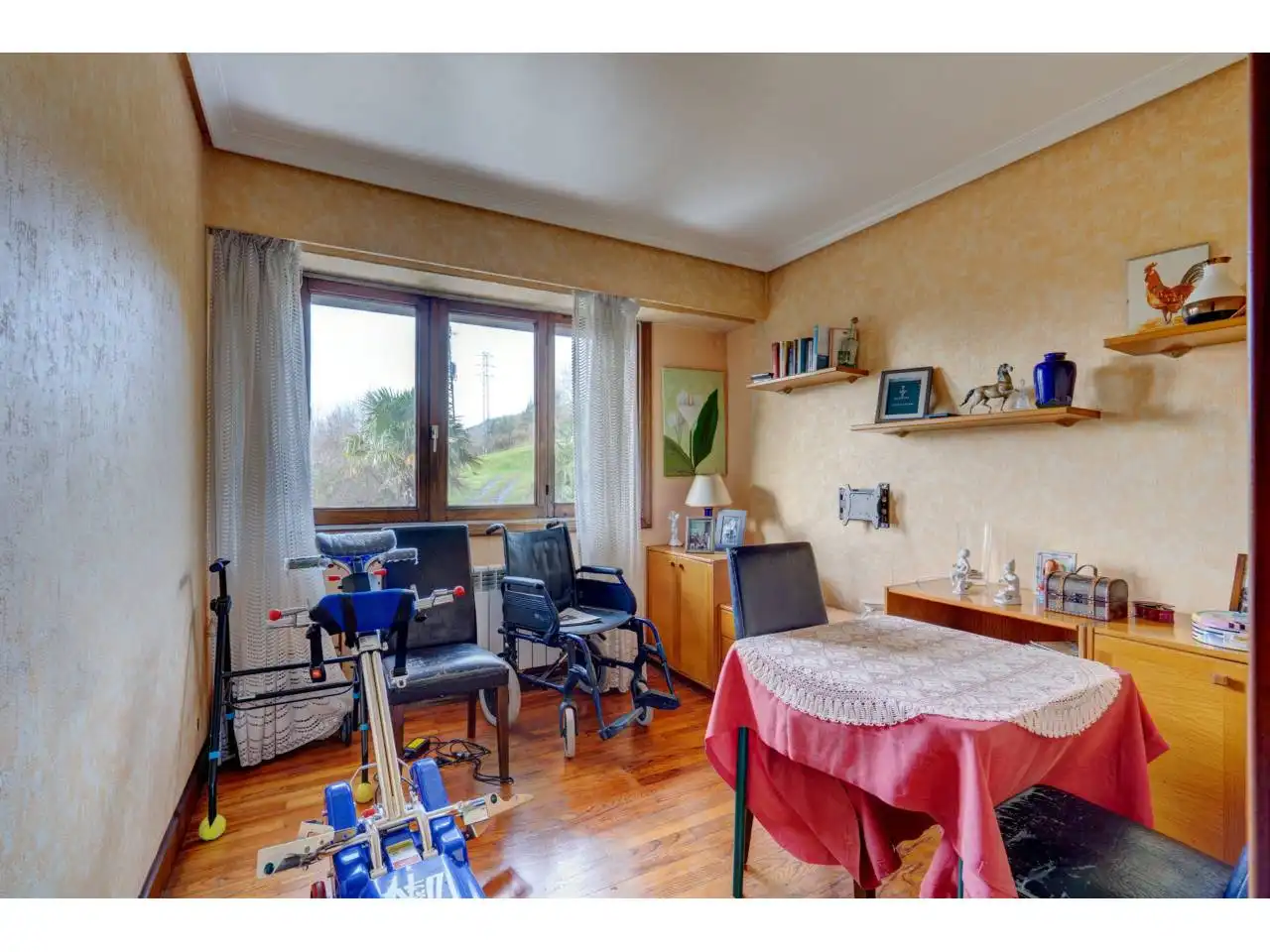 Sala d'estar de Finca rústica en venda en Hondarribia amb Calefacció i Terrassa
