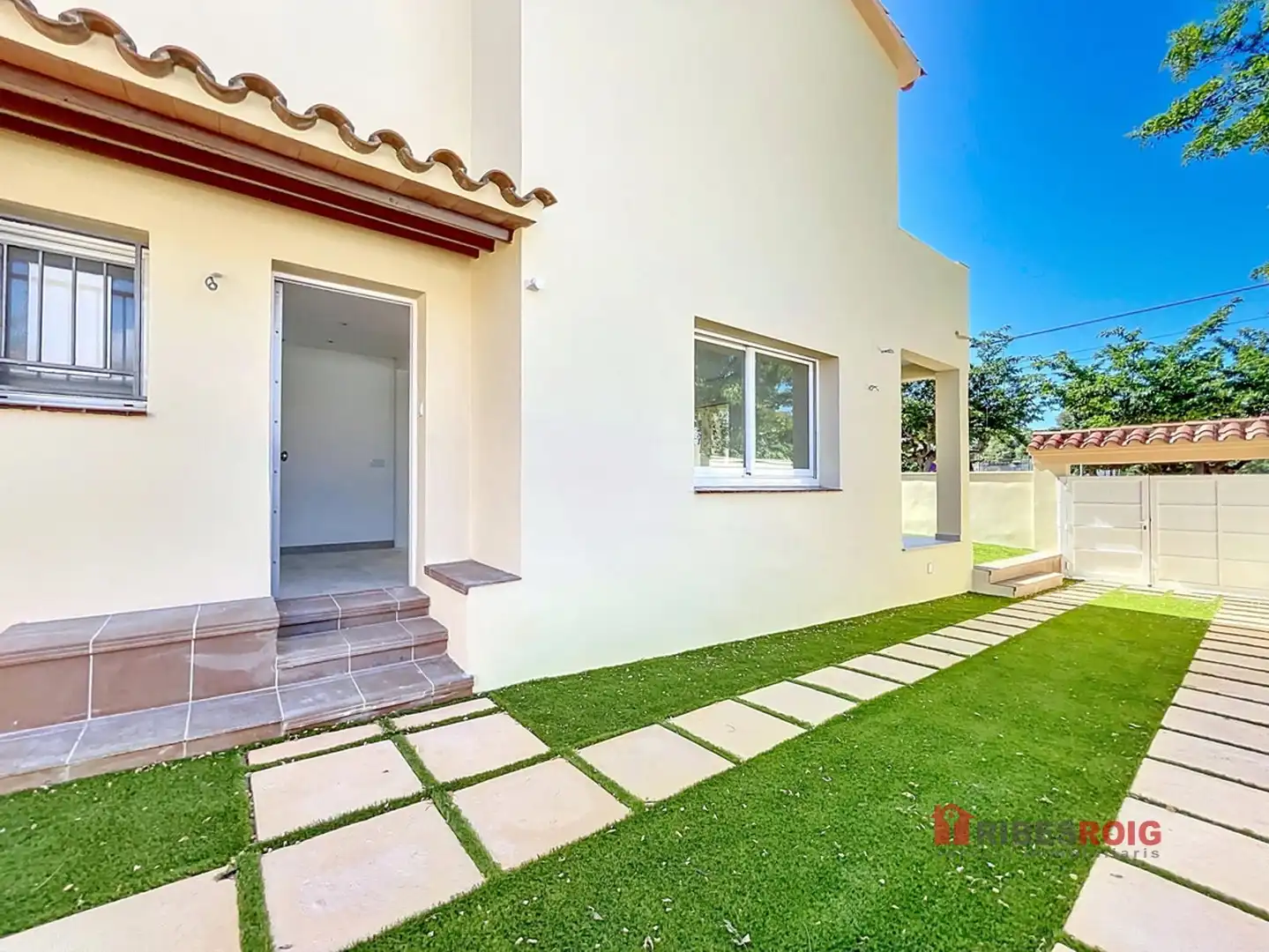 Detached homes for sale in Circumval Lacio, Centre
