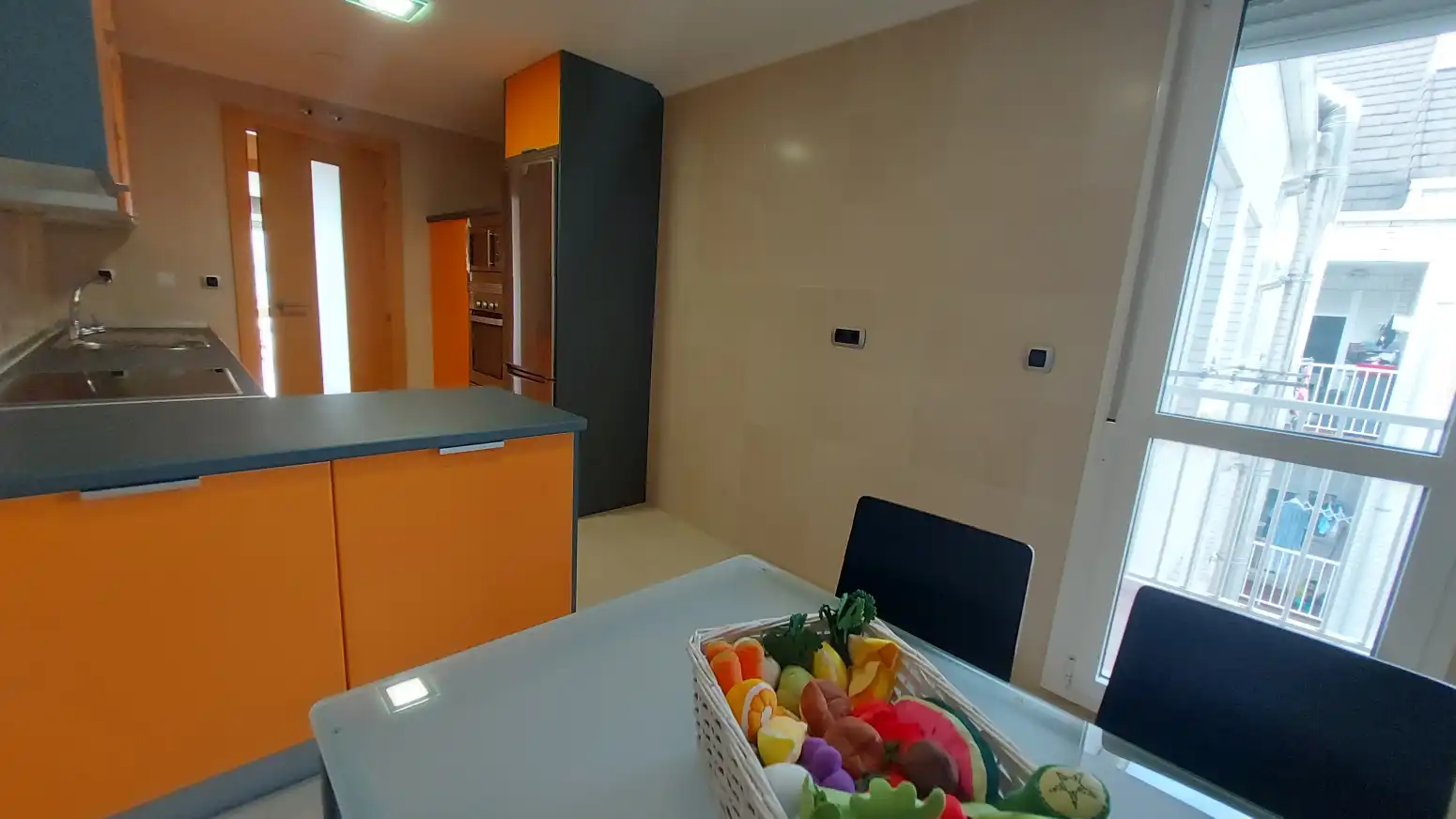 Cocina de Piso en venta en  Logroño con Aire acondicionado, Calefacción y Trastero